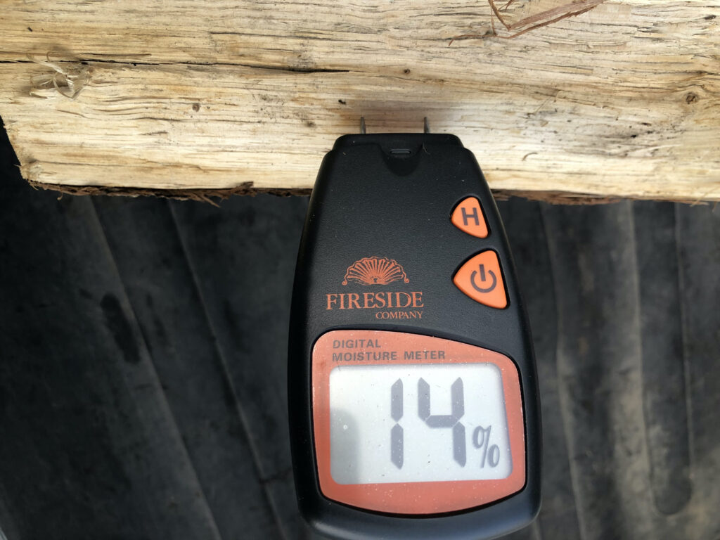 驚きの価格が実現！ メーカー保証 日本語取説 木材水分計 湿度計 おがくず のこくず 竹などの竹繊維の含水率 測定用 1秒間で水分検出 TK-100W 